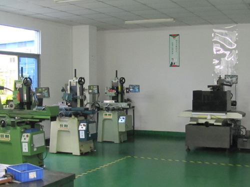 注塑模具製造斜導柱滑塊的耐磨塊結構（gòu）和要求